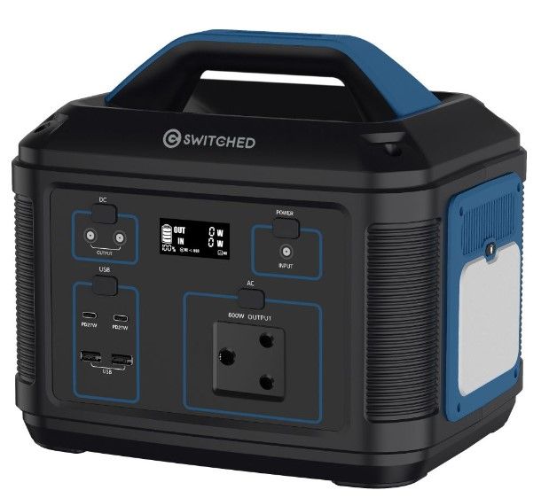 Switched 600W Professional Portable Power Station (555Wh)