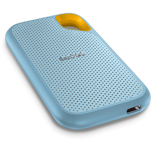 SanDisk Extreme Portable SSD 1050MB/s R, 1000MB/s W, PC, MAC, 2TB, 5Y Warranty, Sky Blue color