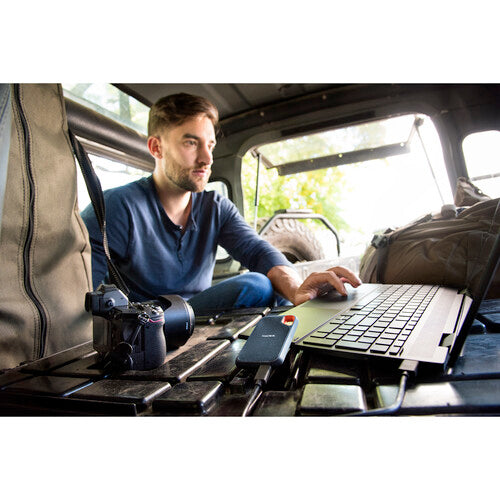 SanDisk Extreme® Portable Solid State Drive 500GB V2 Up to 1050 MB/s Read Speed